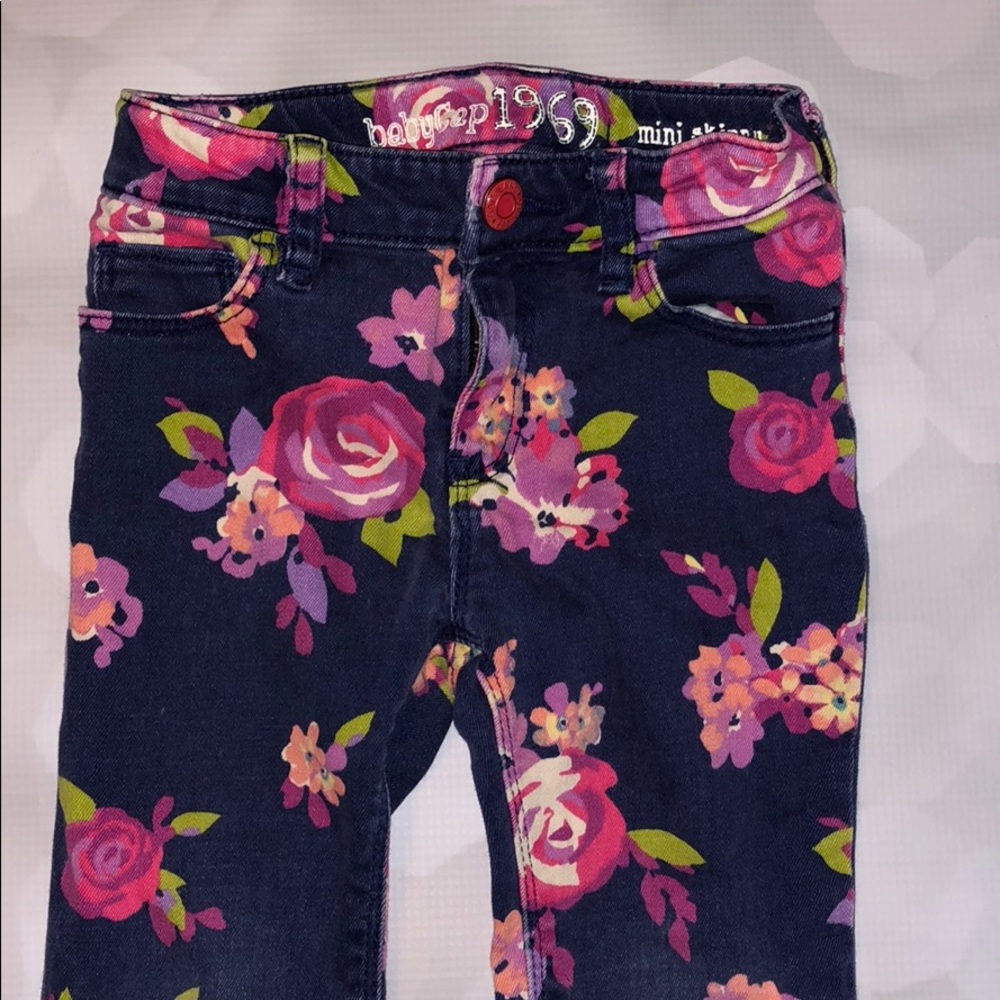 Gap girls 4T skinny floral jean